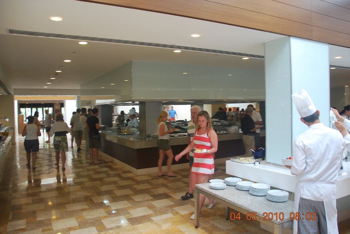 imagini hotel BARUT LARA